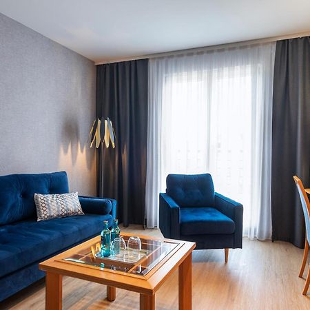 Achat Hotel Магдебург Екстериор снимка